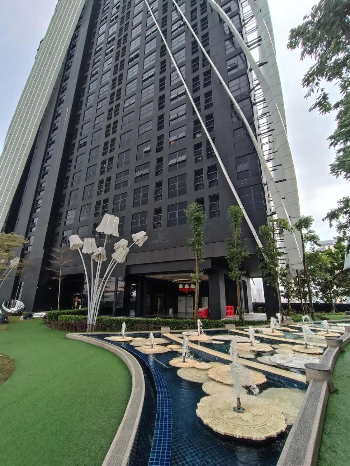 Arte Mont Kiara 4br 8pax-10pax, 10mins To Klcc Pangsapuri *